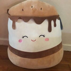 Squishmallow s’mores Carmelita 20 inch